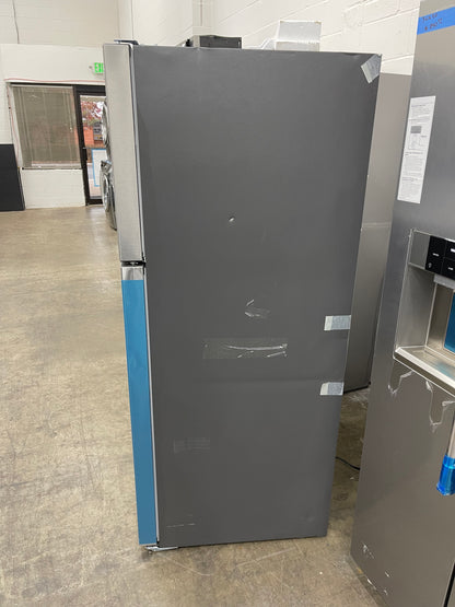 Frigidaire 18.3 cu. ft. Top Freezer Refrigerator in Stainless Steel