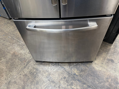 GE 33in  French Door Refrigerator Model: GNS22ESEBFSS