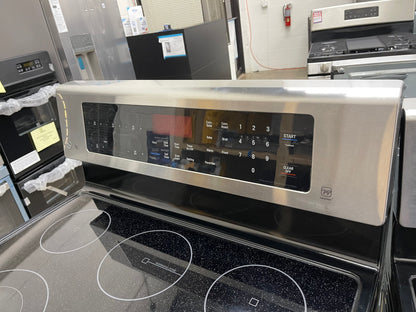 LG  LRE3083ST
30 Inch Electric Range with True Convection, IntuiTouch Controls, EasyClean , 5 Heating Elements, Power Burner, 6.3 cu. ft. Capacity, Brilliant Blue Interior, Storage Drawer and Star-K Certified: Stainless Steel