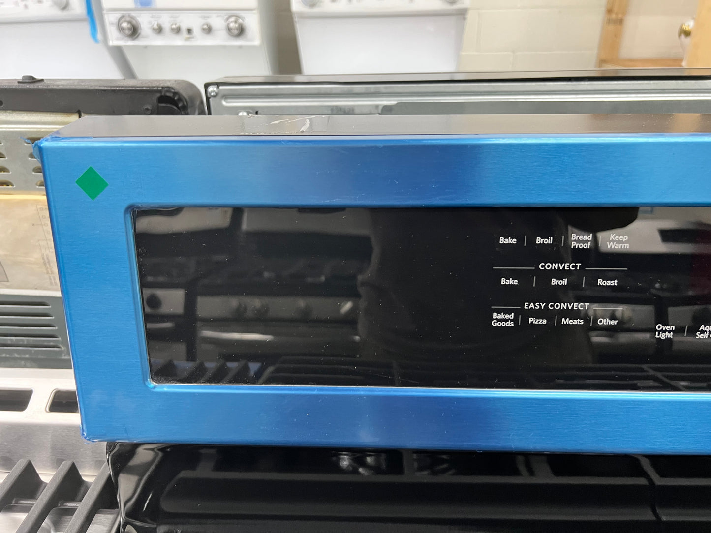KitchenAid 30-in 5 burners 5.8-cu ft Convection Oven Freestanding Gas Range in Stainless Steel-Model #KFGG504KPS