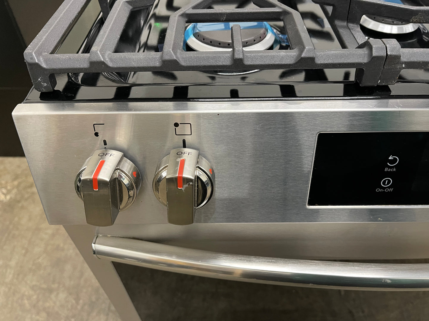 Frigidaire Gallery 30 in. 6 cu. ft. 5 Burner Slide-In Gas Range with Total Convection and Air Fry in Smudge Proof Stainless Steel-Model #GCFG3060BF