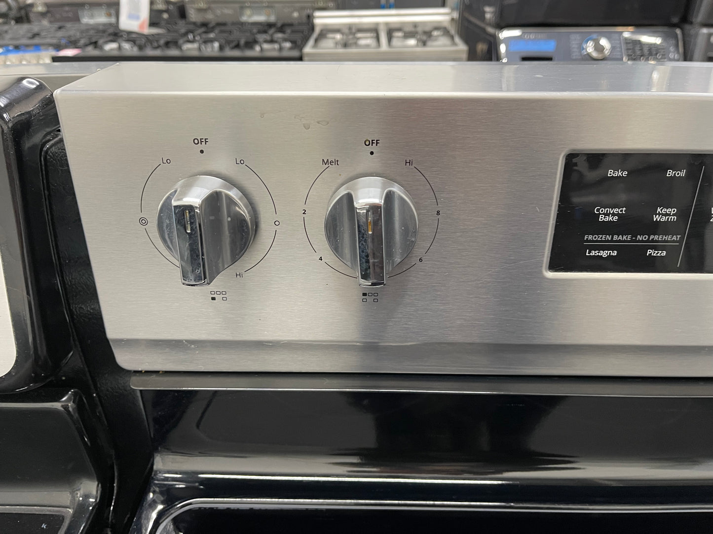 5.3 cu. ft. Whirlpool electric range with Frozen Bake technology Model: WFE550S0HZ